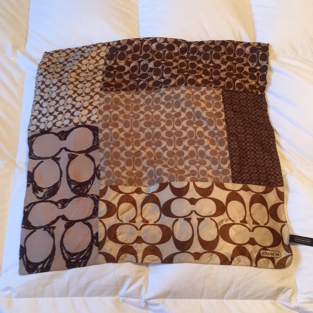 Coach Signature C Scarf